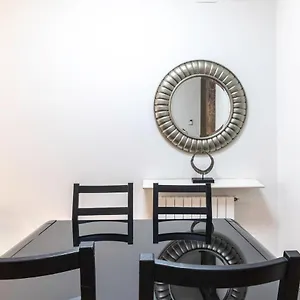 https://coqueto-y-tranquilo-en-el-centro.bilbaohotelsspain.com